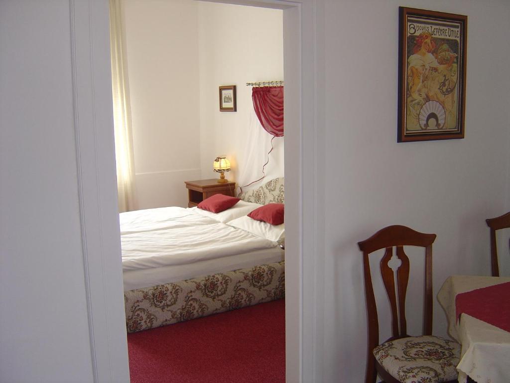 Hotel Excellent Praga Quarto foto